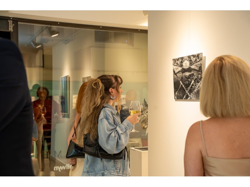 1_8.jpg